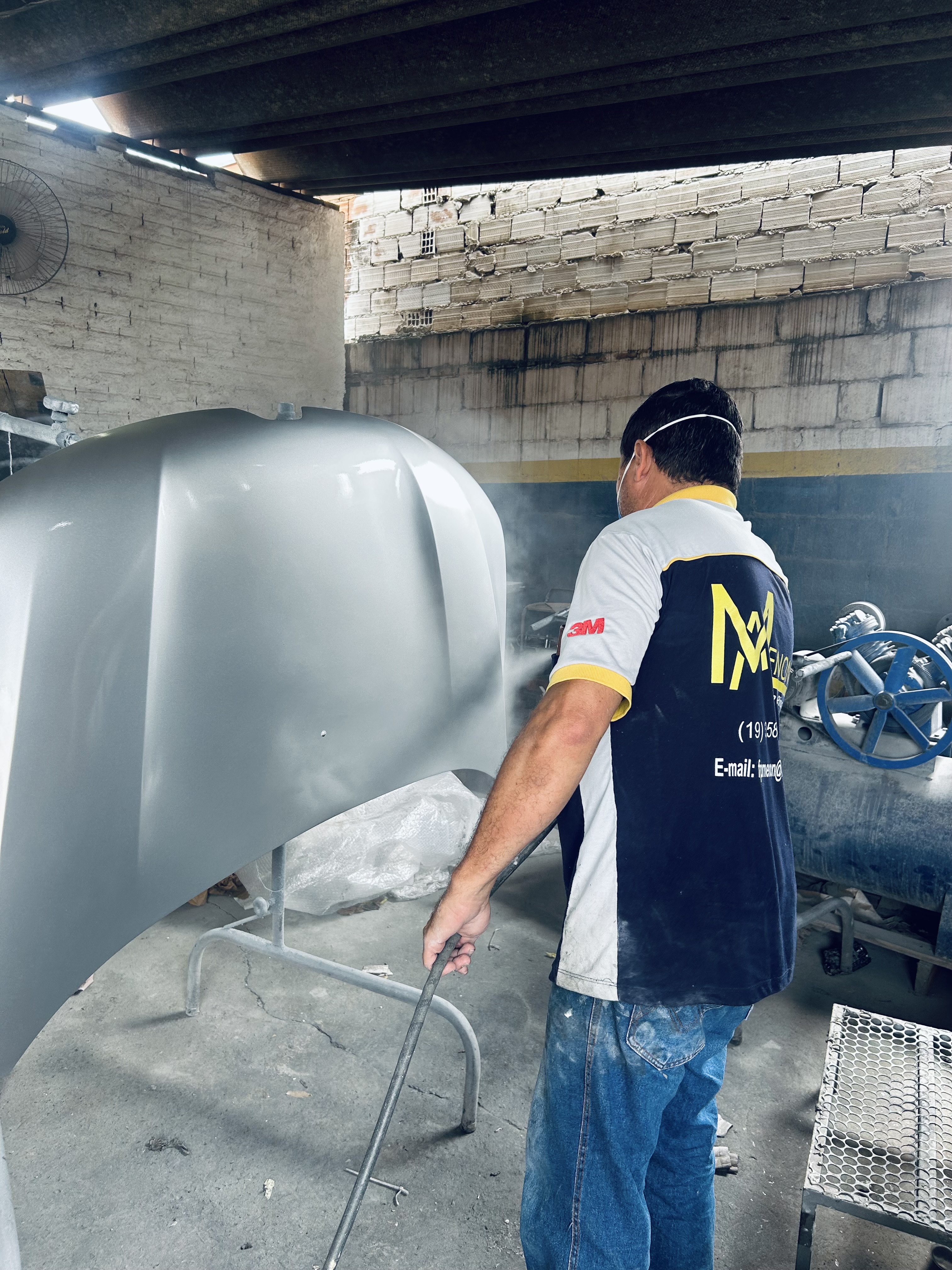 Trabalho de funilaria e pintura 1
